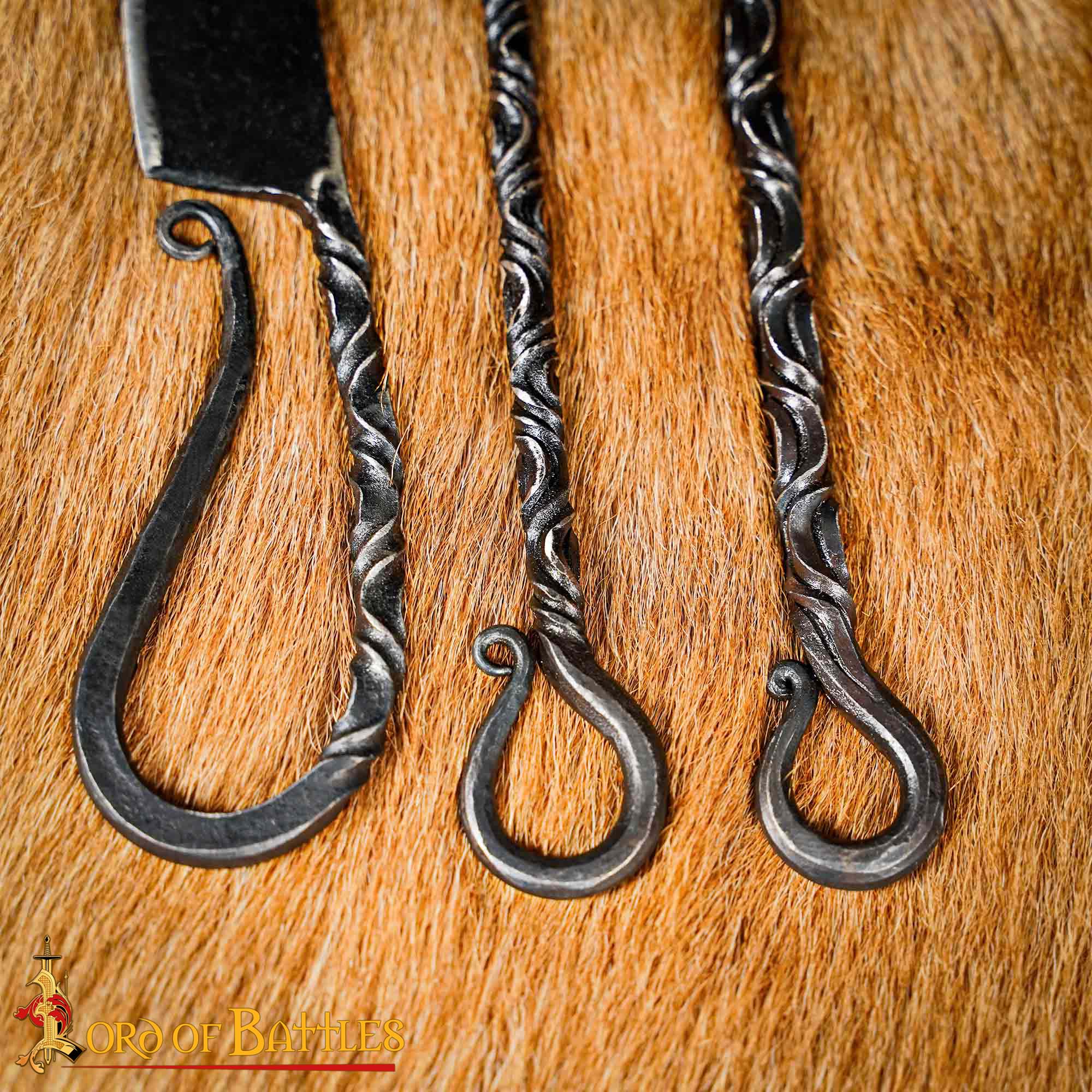 Cubiertos Rústicos de Hierro Forjado a Mano con Mangos Retorcidos y Funda de Cuero - Imagen 6