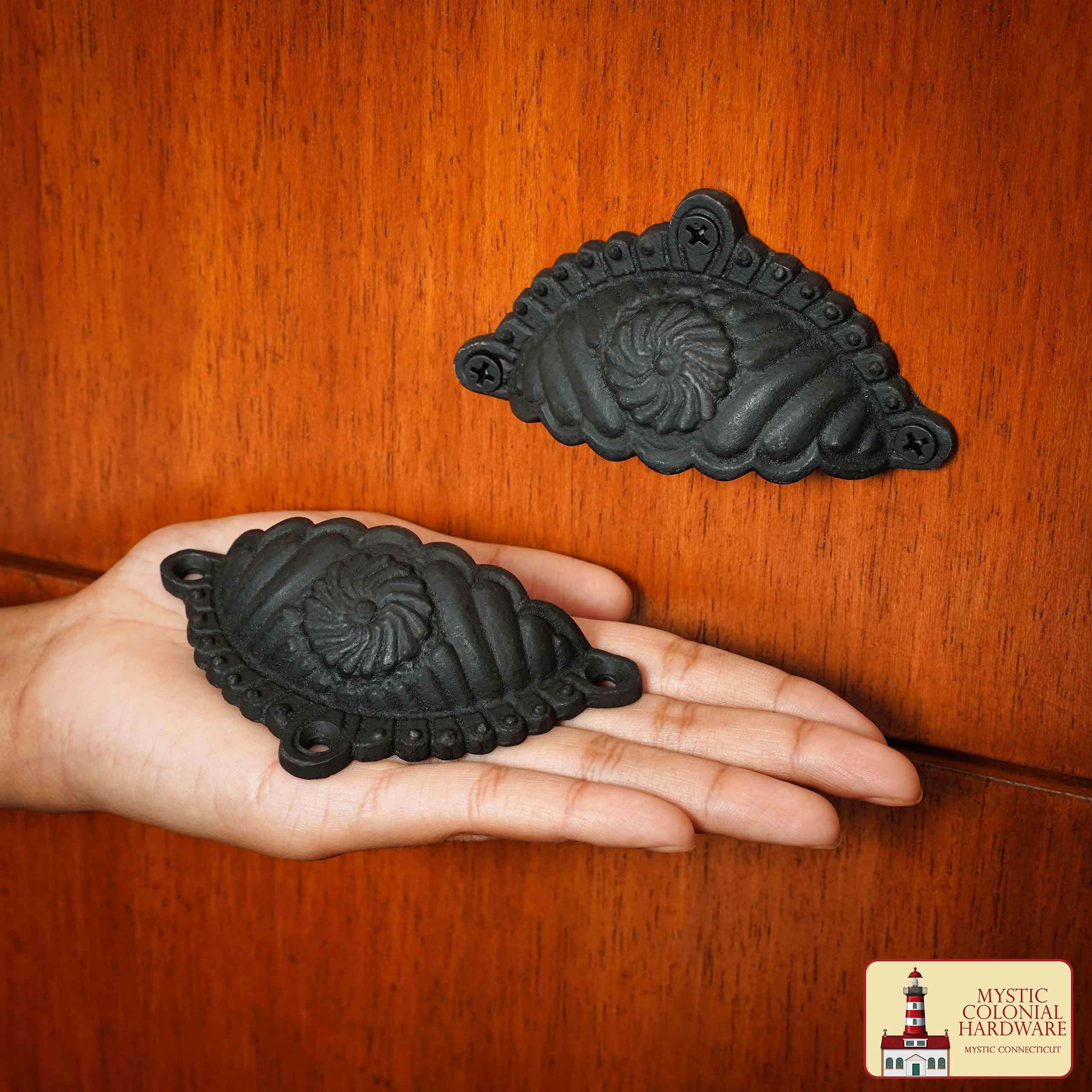 Tiradores Rústicos de Hierro Fundido para Cajones Tiradores para Armarios: Ideal para Ambientes Victorianos, Coloniales, Retro, Steampunk, Góticos, Barrocos y Medievales, (9.6x5.4) Cm - Imagen 2