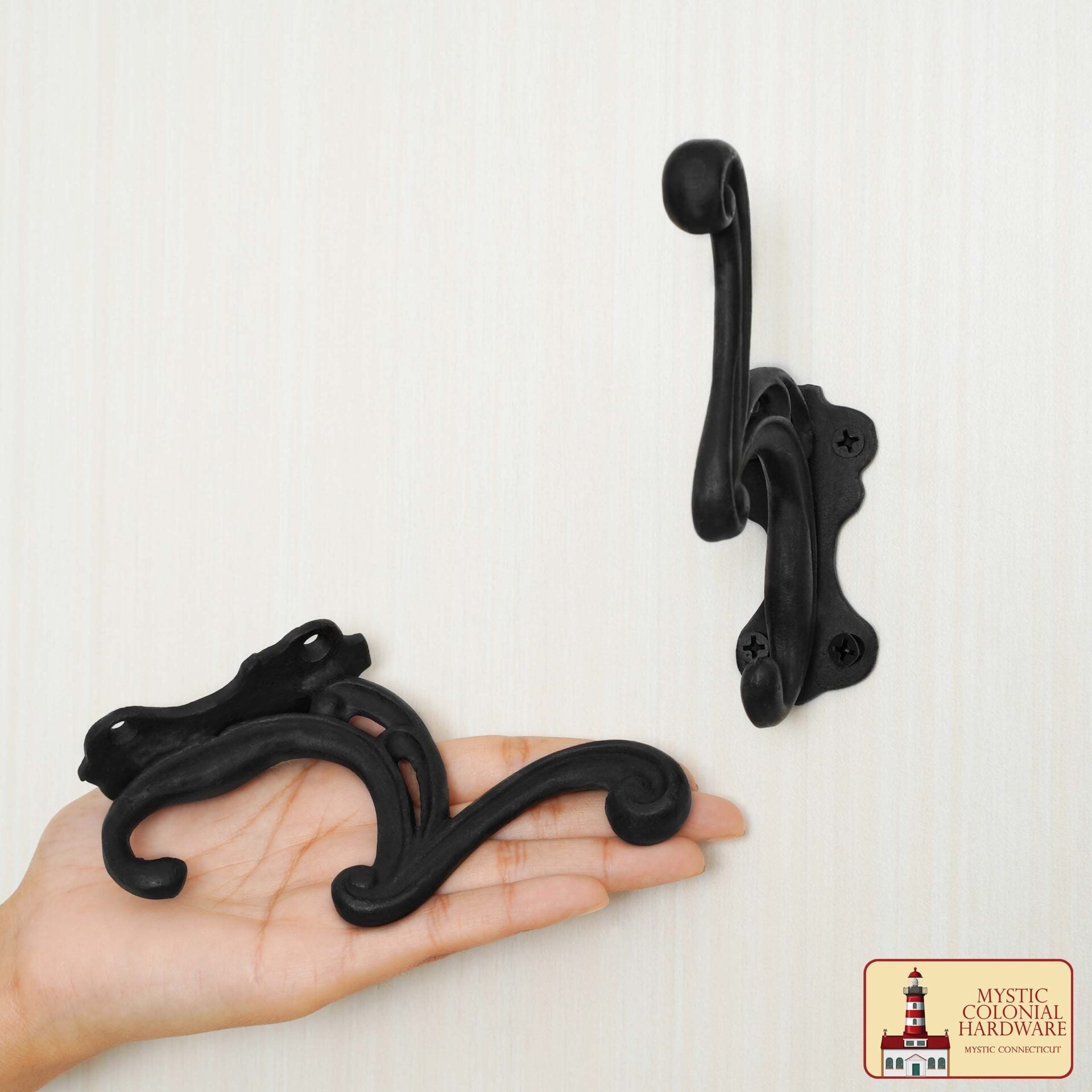 Ganchos de Pared Rústicos de Hierro Fundido: Ideales para Ambientes Victorianos, Coloniales, Retro, Steampunk, Góticos y Barrocos (12x3,8) Cm - Imagen 5