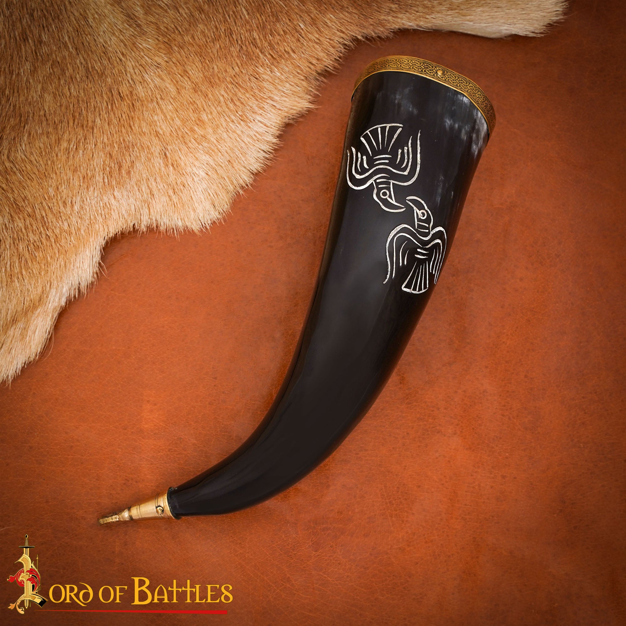 Cuerno para Beber Vikingo Grabado -cuerno de Buey Pulido con Borde y Punta de Latón | Motivo de Pájaro Nórdico - Imagen 4