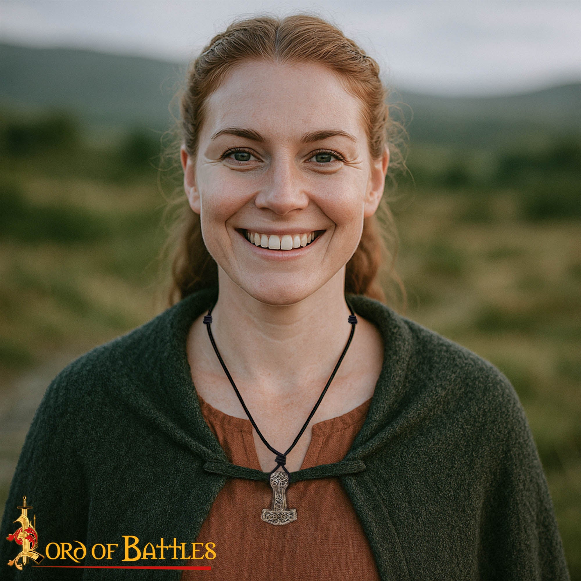 Colgante Mjölnir de Bronce Macizo de la Era Vikinga con Cordón de Cuero Ajustable - Imagen 2