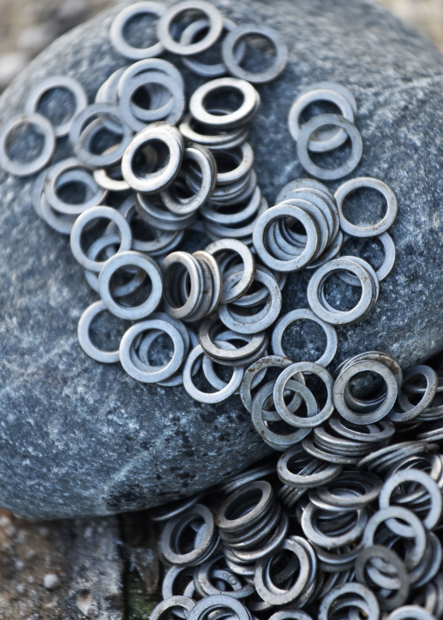 anillas planas sueltas de FRM/FWM, perforadas, diámetro interior de 8 mm, color natural ULF-FRM-LR