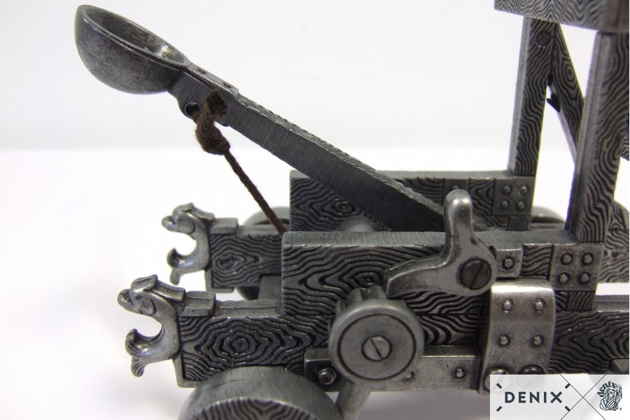 Imagen de CATAPULTA MEDIEVAL, SIGLO XI 426 parte de nuestra colección en Espadas y más, sitio oficial.