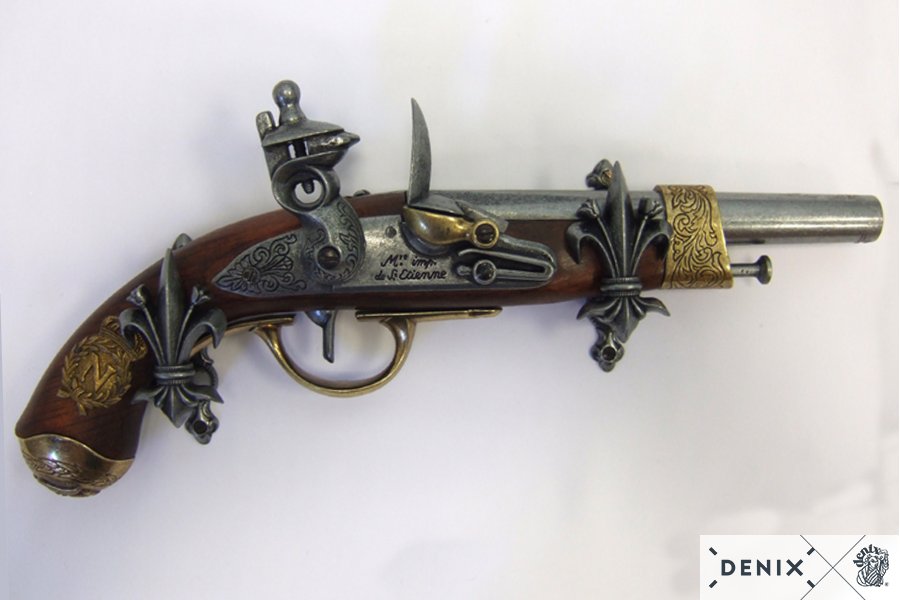 Imagen de PISTOLA DE NAPOLEÓN, FRANCIA 1806 1063 ,Réplica no funcional parte de nuestra colección en Espadas y más, sitio oficial.