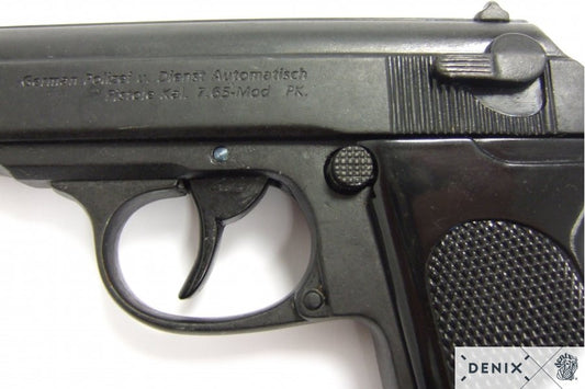 German James Bond semi-automatic pistol, 1277 Non-functional replica