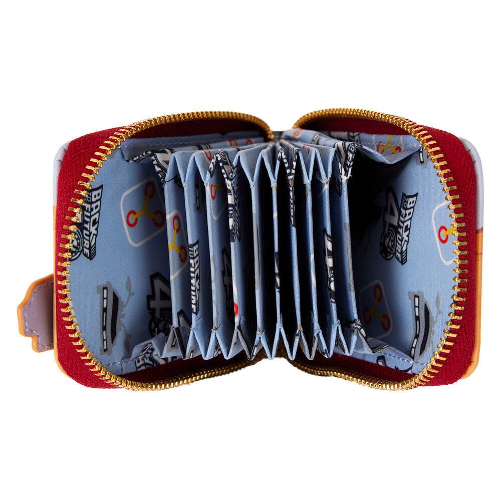 Imagen de Tarjetero 40Th Anniversary Delorean Accordion Regreso Al Futuro Loungefly parte de nuestra colección en Espadas y más, sitio oficial.