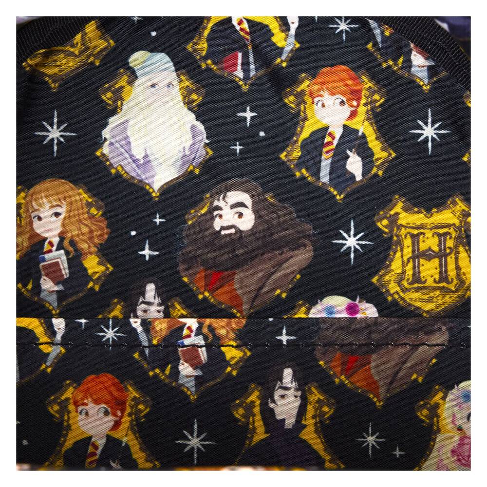Imagen de Mochila Spring Harry Potter Loungefly 26Cm parte de nuestra colección en Espadas y más, sitio oficial.