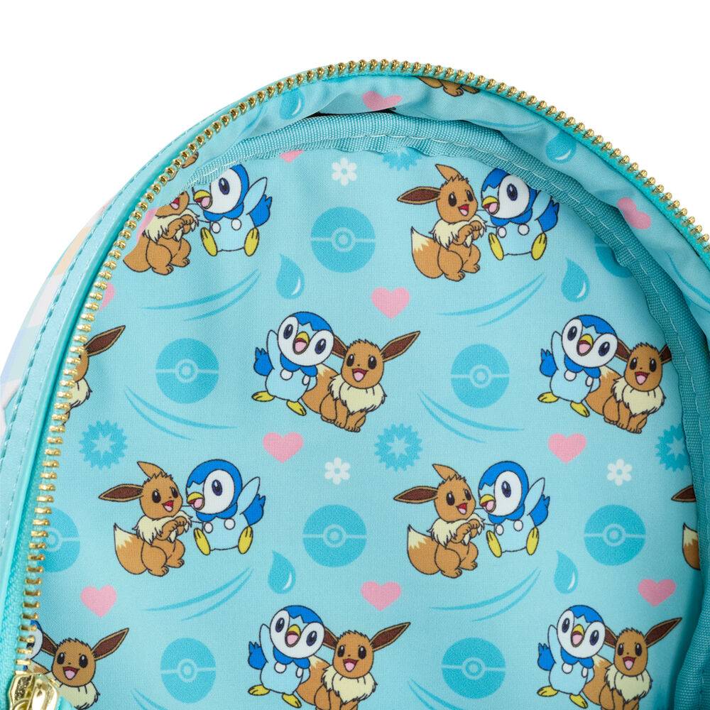Imagen de Mochila Piplup And Eevee Friends Pokemon Loungefly parte de nuestra colección en Espadas y más, sitio oficial.