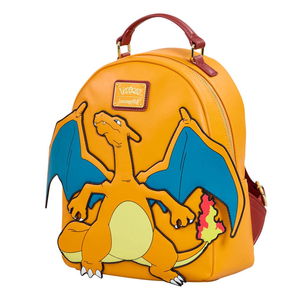 Imagen de Mochila Charizard Pokemon Loungefly parte de nuestra colección en Espadas y más, sitio oficial.