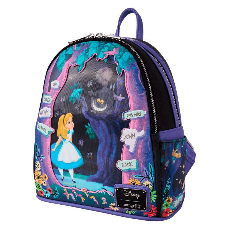Imagen de Mochila Alicia En El Pais De Las Maravillas Disney 26Cm parte de nuestra colección en Espadas y más, sitio oficial.