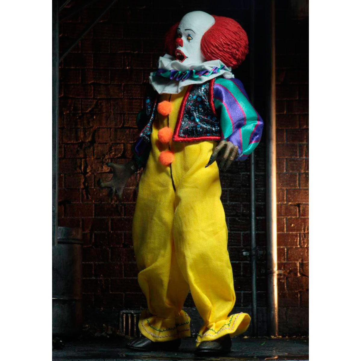 Imagen 3 de Figura Articulada Pennywise Stephen King It 1900 20Cm