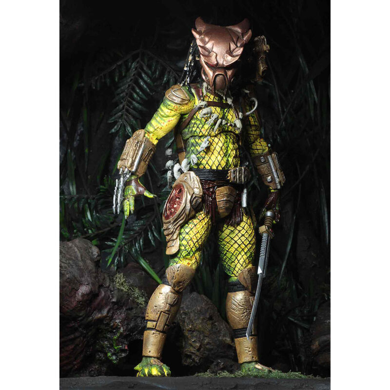 Imagen 1 - Figura Ultimate Elder The Golden Angel Predator 1718 Predator 2 21Cm
