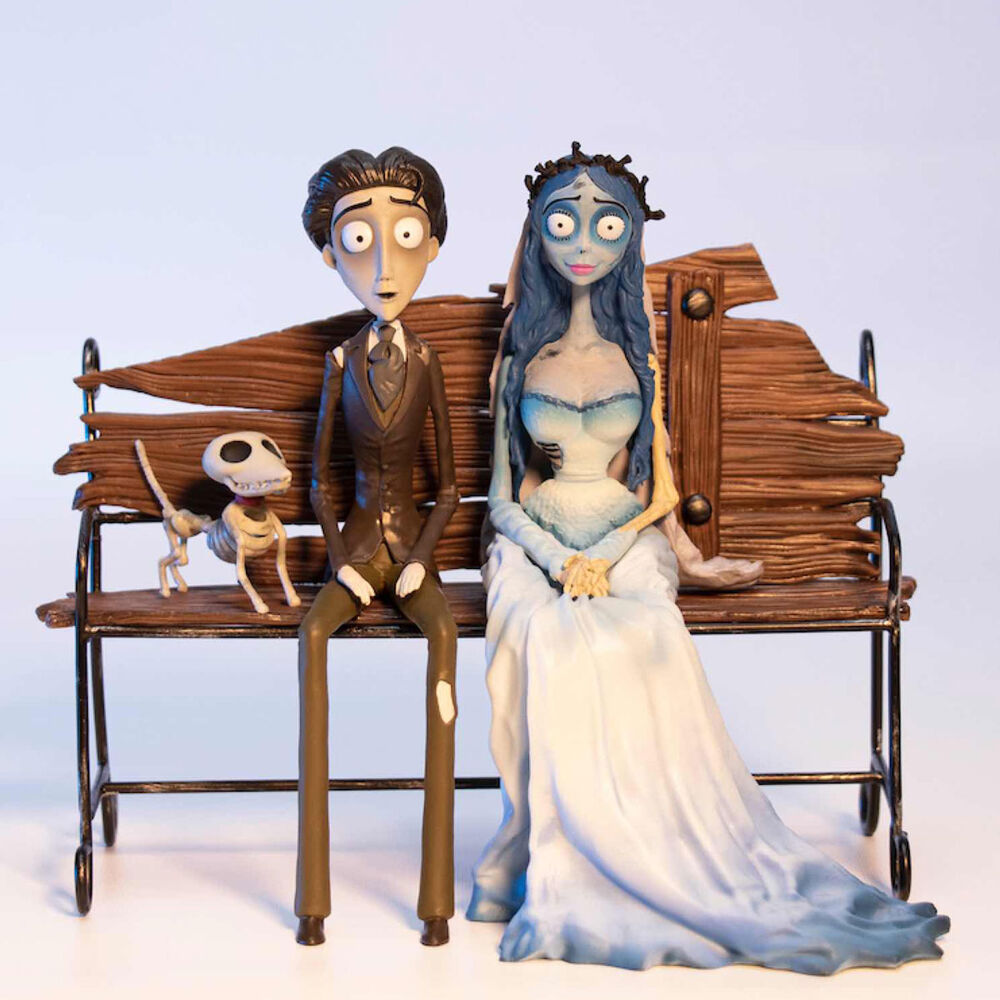 Imagen de Figura Emily Y Victor La Novia Cadaver parte de nuestra colección en Espadas y más, sitio oficial.