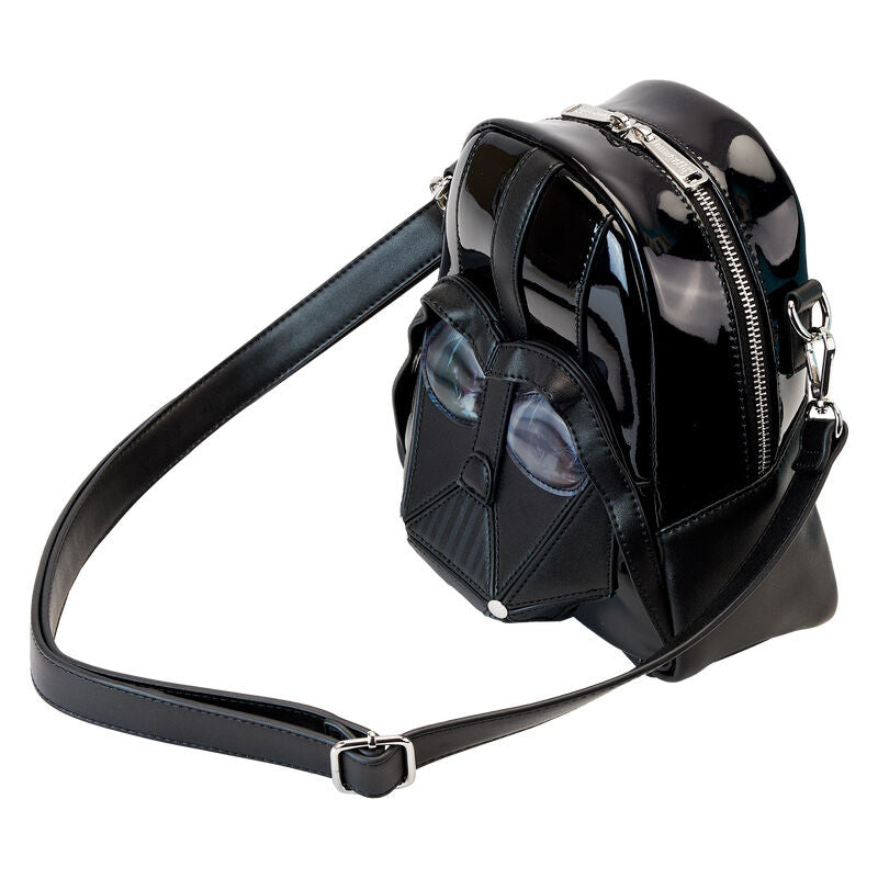 Imagen de Bolso Casco Darth Vader Star Wars Loungefly parte de nuestra colección en Espadas y más, sitio oficial.