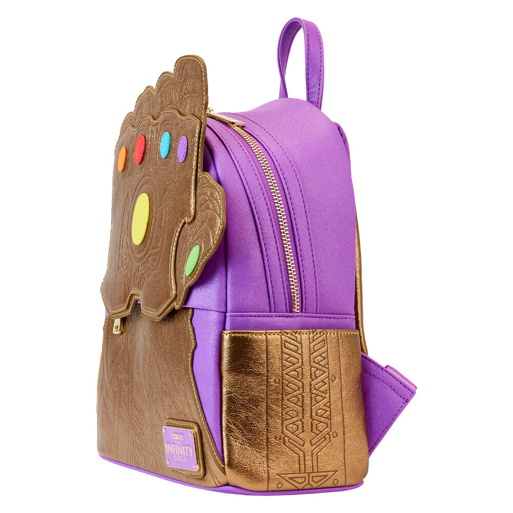 Imagen de Mochila Guantelete Thanos Marvel Loungefly 26Cm parte de nuestra colección en Espadas y más, sitio oficial.