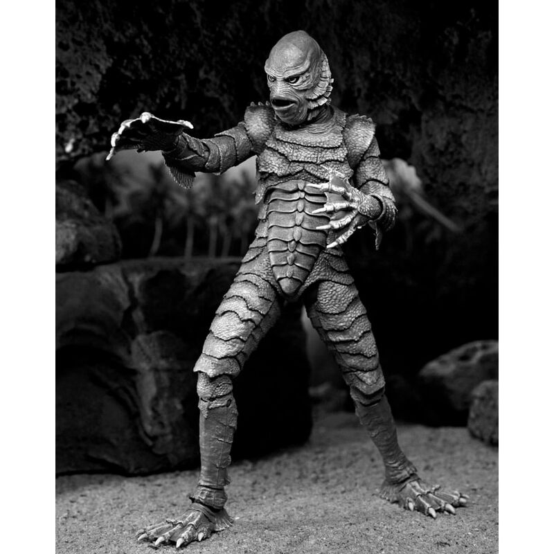 Imagen de Figura Ultimate Creature From The Black Lagoon Universal Monsters 18Cm parte de nuestra colección en Espadas y más, sitio oficial.