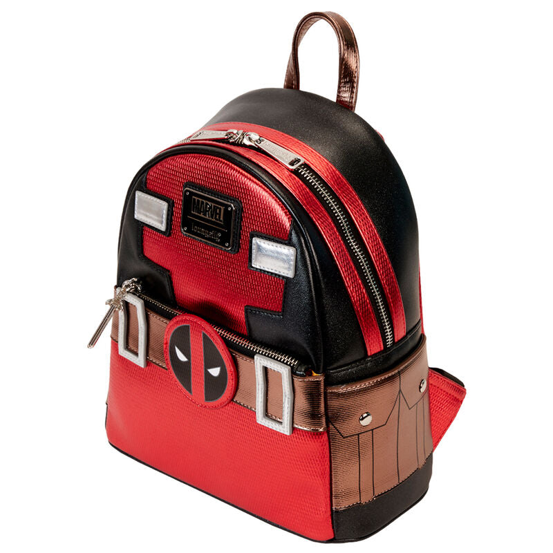 Imagen de Mochila Deadpool Metalllic Marvel Loungefly 26Cm parte de nuestra colección en Espadas y más, sitio oficial.