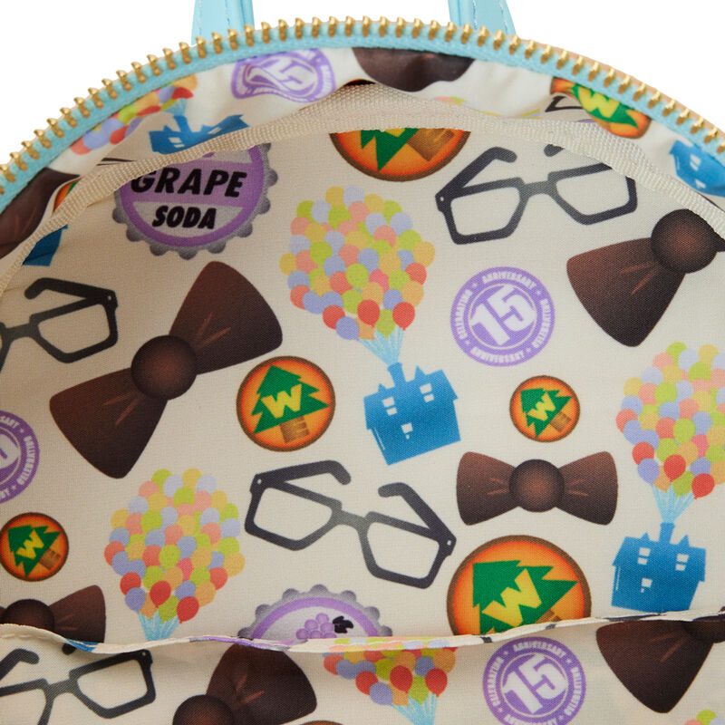 Imagen 5 - Mochila Spirit Of Adventure 15Th Anniversary Up Disney Pixar Loungefly 26Cm