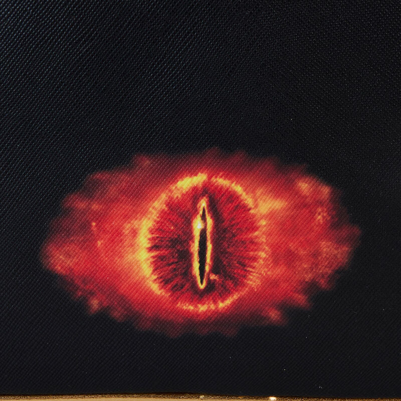 Imagen de Mochila The One Ring El Señor De Los Anillos Loungefly 26Cm parte de nuestra colección en Espadas y más, sitio oficial.