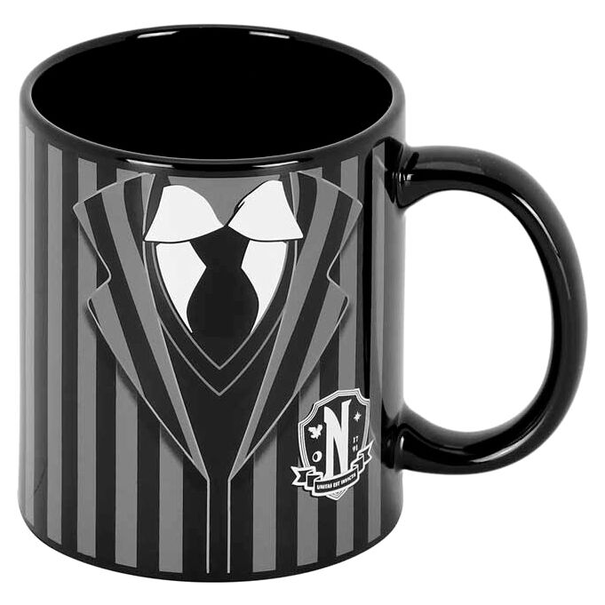 Imagen de Taza Uniform Miercoles parte de nuestra colección en Espadas y más, sitio oficial.
