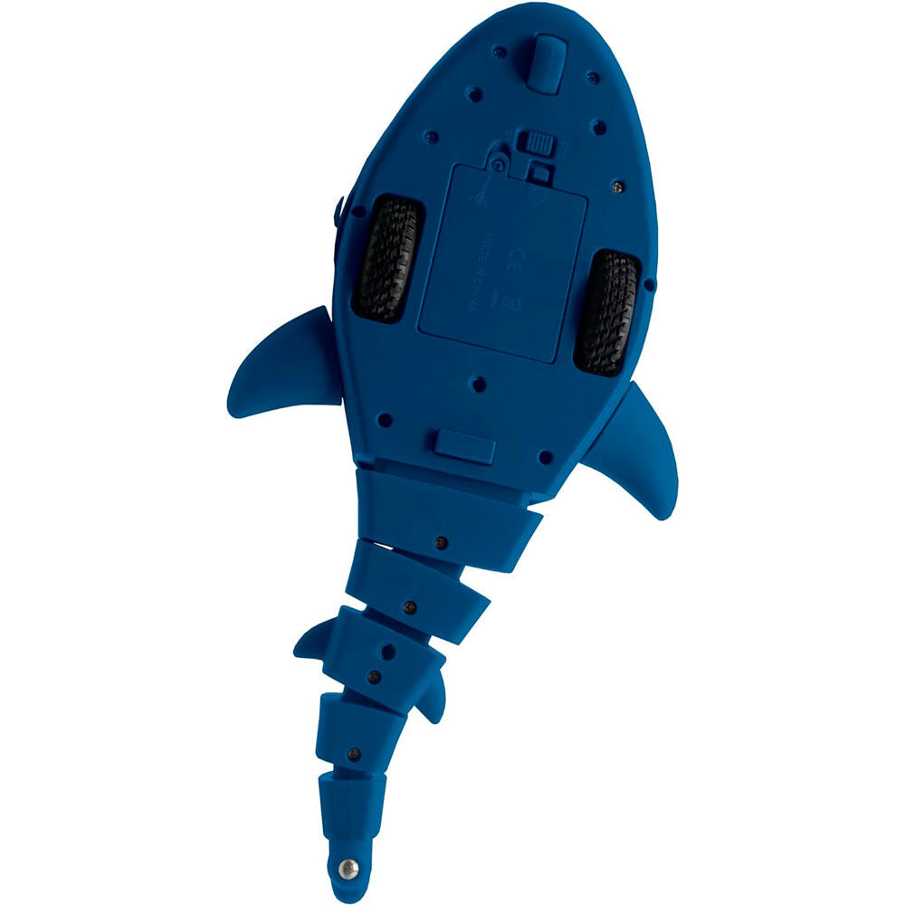 Imagen de Tiburon Teledirigido parte de nuestra colección en Espadas y más, sitio oficial.