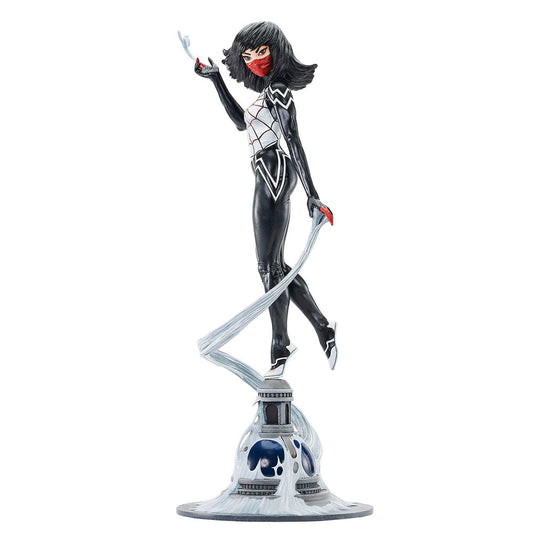 Imagen de Figura Silk Premier Collection Marvel 35,5Cm parte de nuestra colección en Espadas y más, sitio oficial.