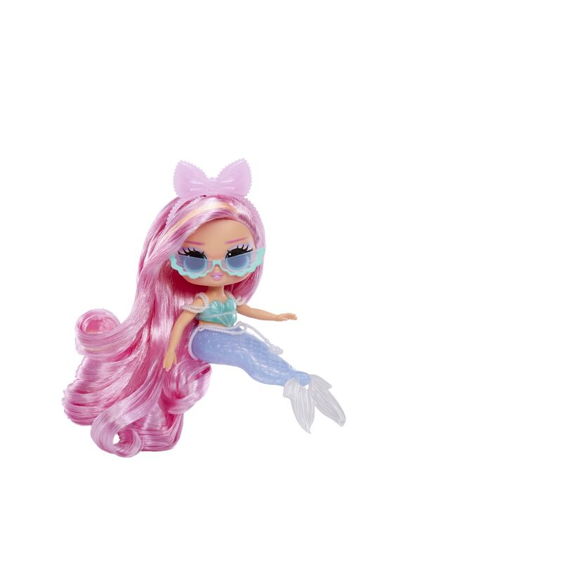 Imagen de Muñeca Lola Waves Tween L.o.l Surprise 20Cm parte de nuestra colección en Espadas y más, sitio oficial.