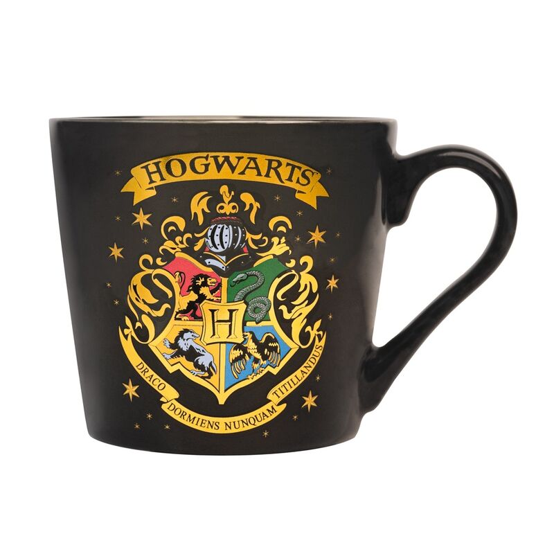 Imagen de Taza Premium Hogwarts Harry Potter parte de nuestra colección en Espadas y más, sitio oficial.