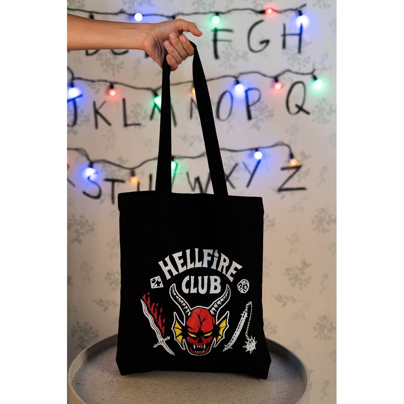 Imagen de Bolsa Shopping Hellfire Club Stranger Things parte de nuestra colección en Espadas y más, sitio oficial.