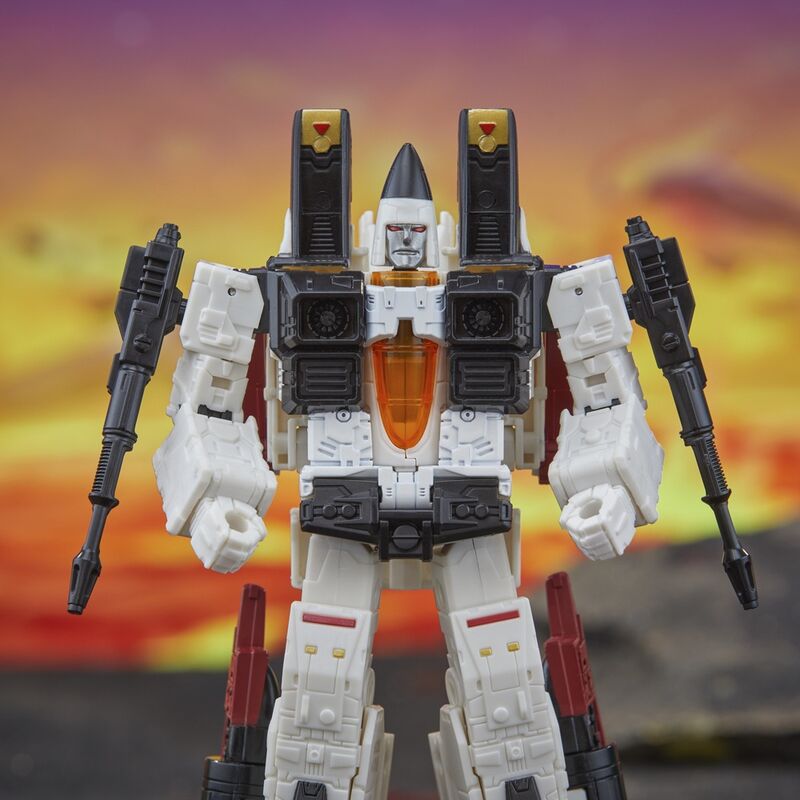 Imagen 3 - Figura Deluxe G1 Universe Ramjet Transformers Legacy United 17,5Cm