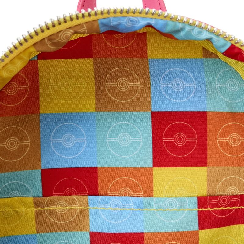 Imagen de Mochila Holiday Pikachu Pokemon Loungefly parte de nuestra colección en Espadas y más, sitio oficial.