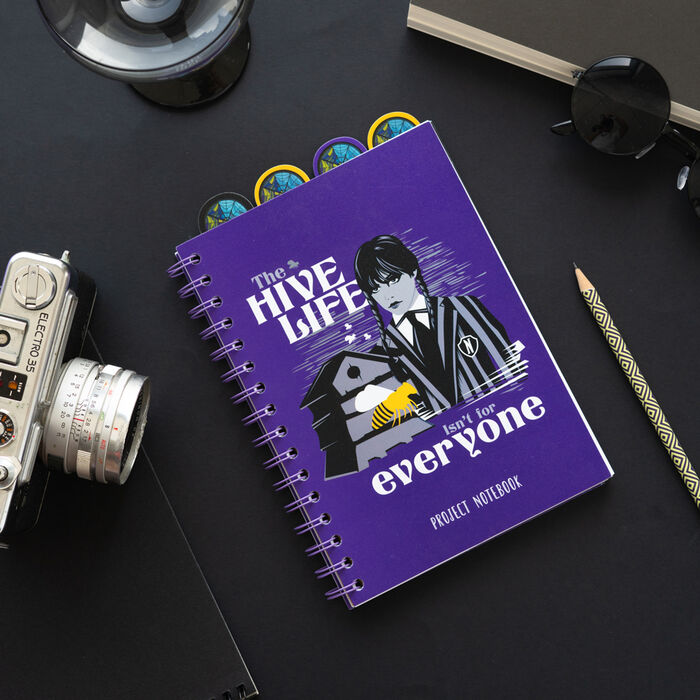 Imagen de Cuaderno A5 Miercoles parte de nuestra colección en Espadas y más, sitio oficial.