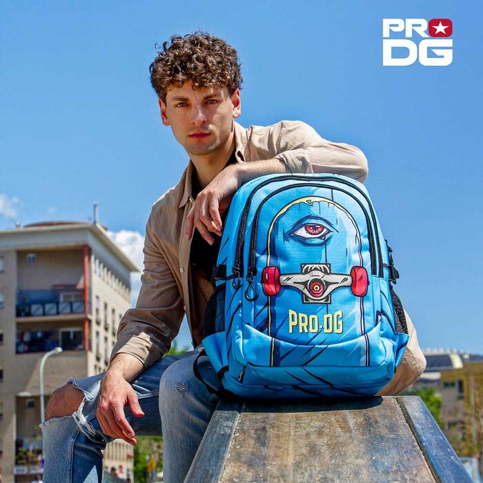 Imagen de Mochila Running Eye Pro Dg 46Cm parte de nuestra colección en Espadas y más, sitio oficial.