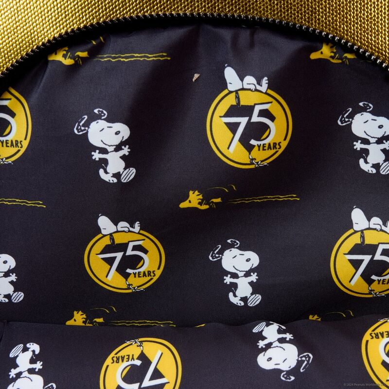 Imagen 5 de Mochila 75Th Anniversary Snoopy Gang Flying Kite Peanuts Snoopy Loungefly