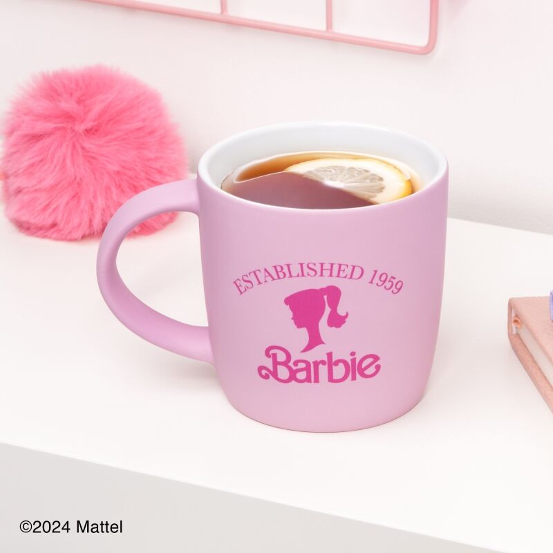 Imagen de Taza Barbie 400 Ml parte de nuestra colección en Espadas y más, sitio oficial.