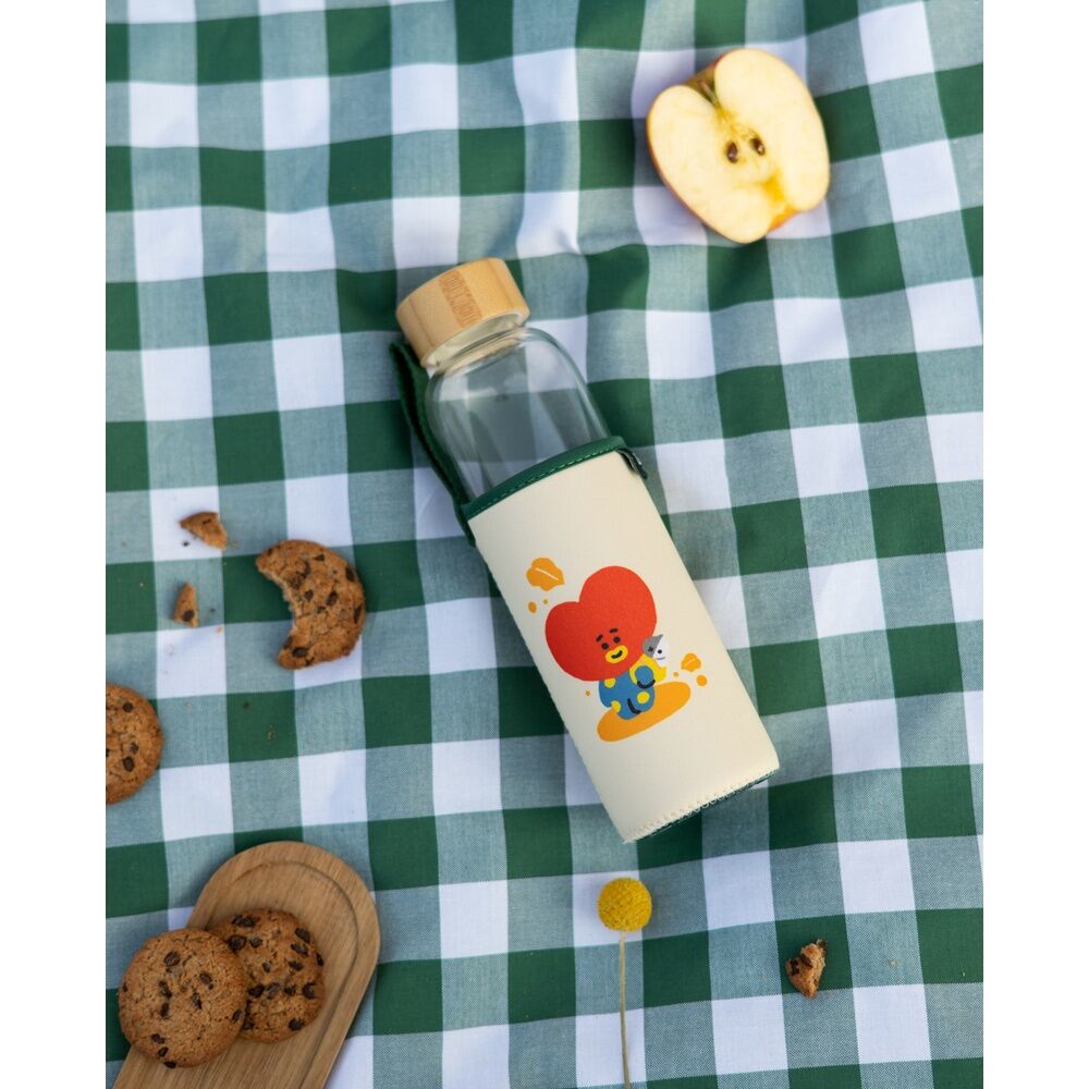 Imagen de Botella Cristal Tata Bt21 parte de nuestra colección en Espadas y más, sitio oficial.