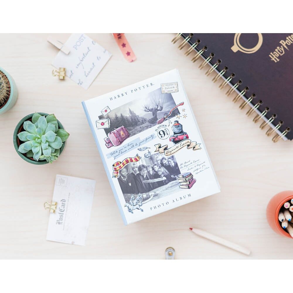 Imagen de Album De Fotos Harry Potter parte de nuestra colección en Espadas y más, sitio oficial.