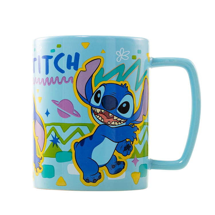 Imagen de Taza Funda De Peluche Disney 440Ml parte de nuestra colección en Espadas y más, sitio oficial.