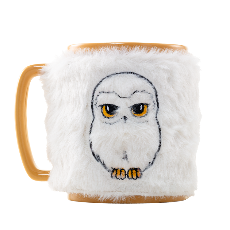 Imagen 1 de Taza Funda De Peluche Hedwig Harry Potter 440Ml