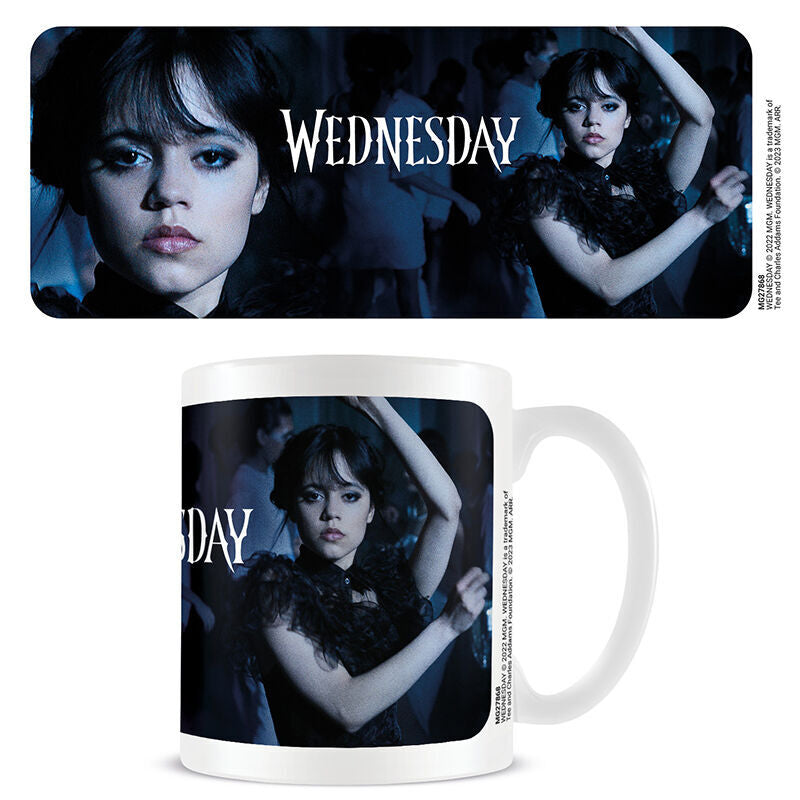 Imagen de Taza Miercoles Wednesday 315Ml parte de nuestra colección en Espadas y más, sitio oficial.