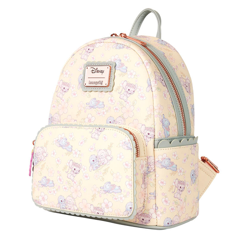 Imagen de Mochila Cherry Blossom Stitch Disney Loungefly 26Cm parte de nuestra colección en Espadas y más, sitio oficial.