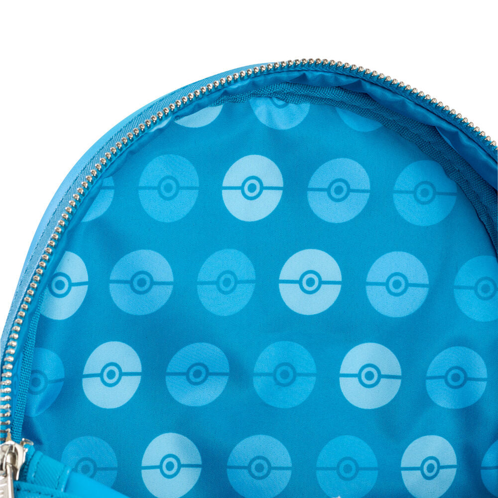 Imagen de Mochila Burbujas De Agua Pokemon Loungefly 25Cm parte de nuestra colección en Espadas y más, sitio oficial.