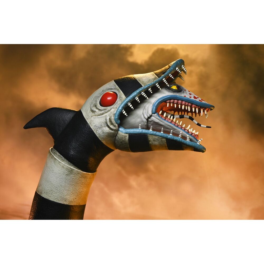 Imagen 7 - Figuras Ultimate Matador Beetlejuice & Sandworm Beetlejuice 2