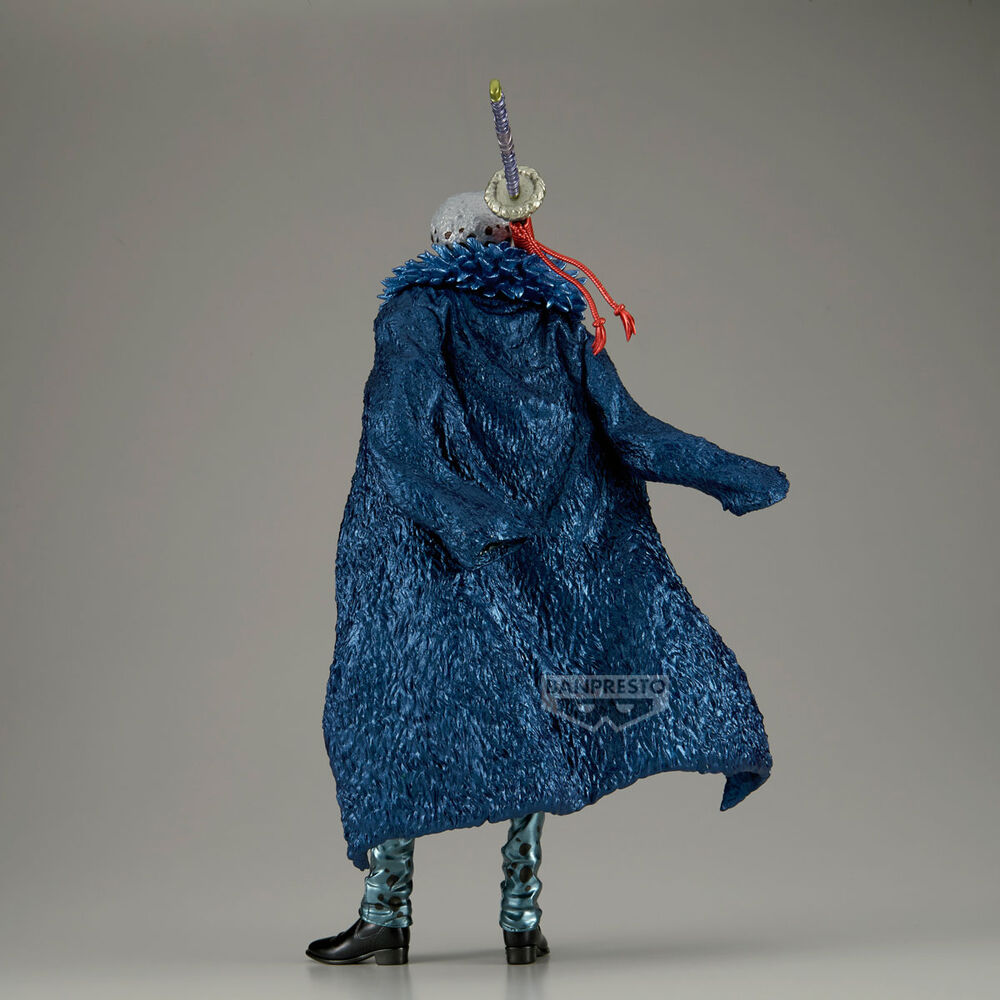 Imagen 4 - Figura Trafalgar Law The Metallic One Piece 31Cm