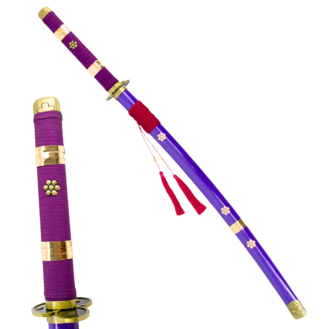 Imagen de Pack 3 Katanas de Zoro en acero + Obsequio expositor de madera parte de nuestra colección en Espadas y más, sitio oficial.