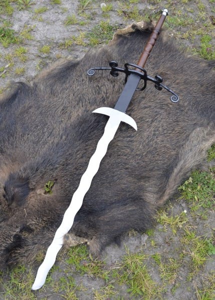 0101012900 Flamberge: espada de dos manos - Espadas y Más