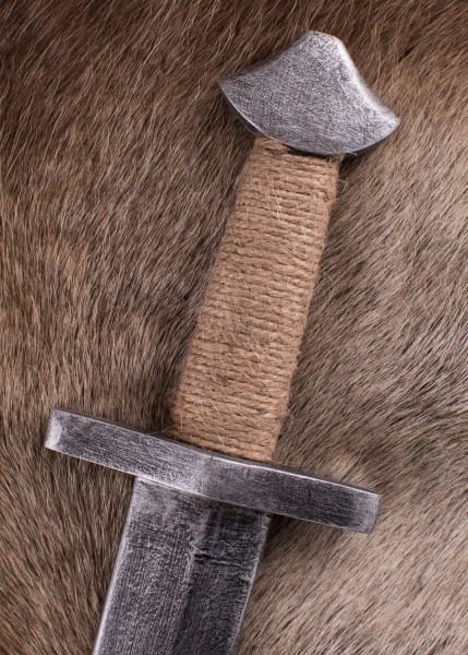 Imagen de Espada de juguete de madera para niños, con mango de yute enrollado 0116020500 parte de nuestra colección en Espadas y más, sitio oficial.