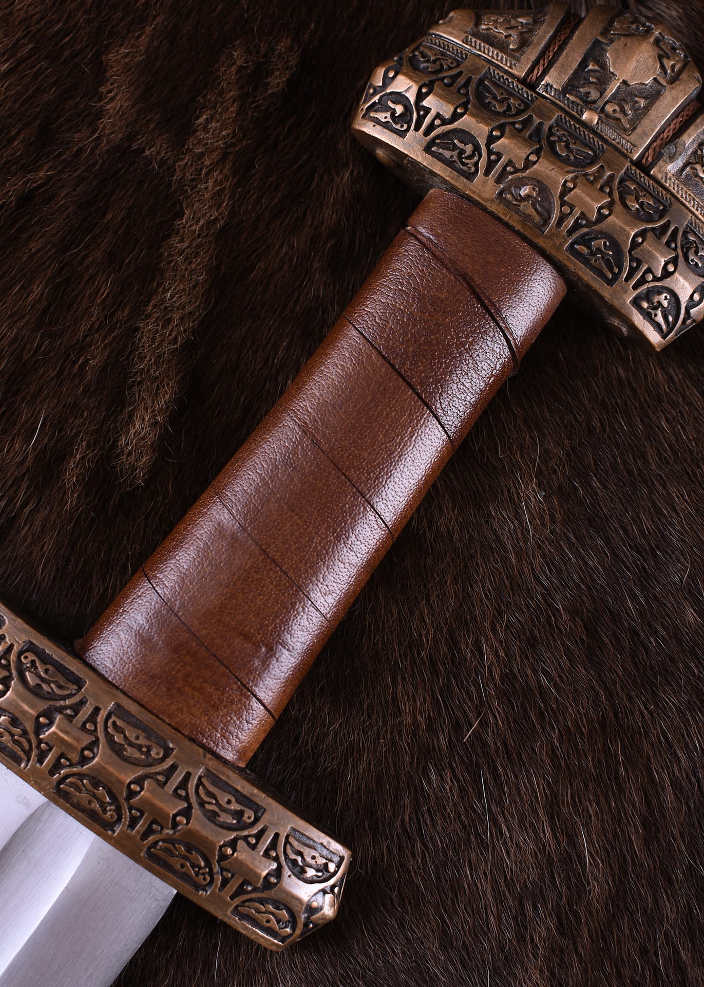 Espada vikinga (Isla de Eigg) con mango de cuero, hoja espadaendurecida 0116040802 - Espadas y Más