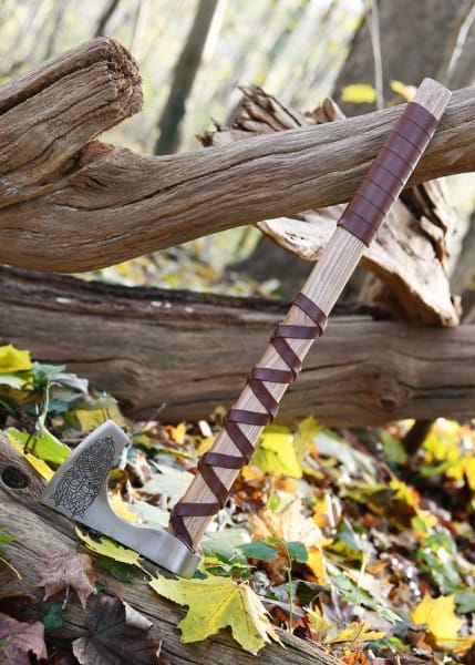 Hacha vikinga, acero fundido, tipo C, con grabado y envoltura de cuero 0416470300 - Espadas y Más