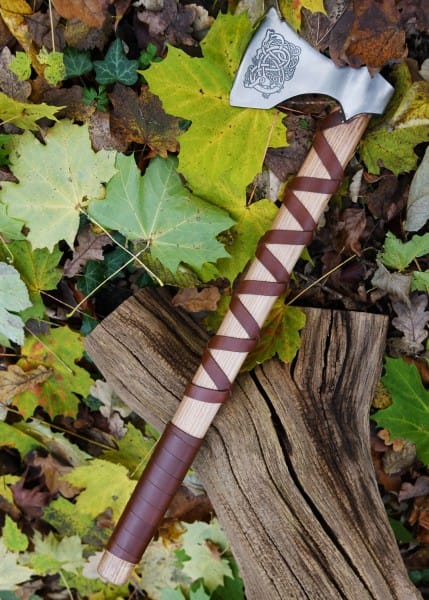 Hacha vikinga, acero fundido, tipo E, con grabado y envoltura de cuero 0416470500 - Espadas y Más